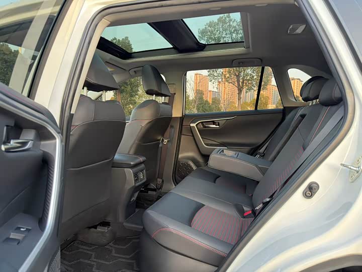 Toyota RAV4 Hybrid 2021 2021款 2.5L 四驱旗舰Pro