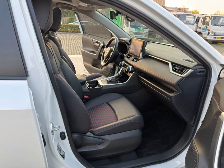 Toyota RAV4 Hybrid 2021 2021款 2.5L 四驱旗舰Pro