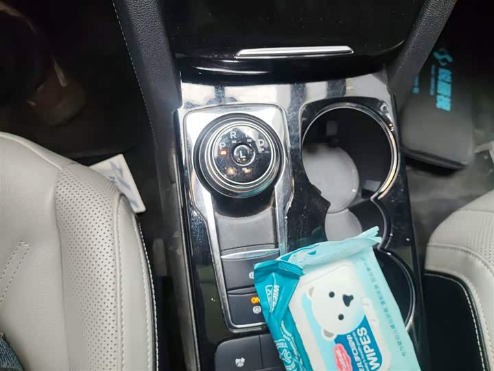 Ford Escape 2020 2020款 EcoBoost 245 两驱耀享款