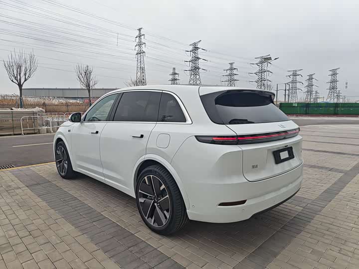 LiXiang L7 2025 2025款 Ultra 智能焕新版