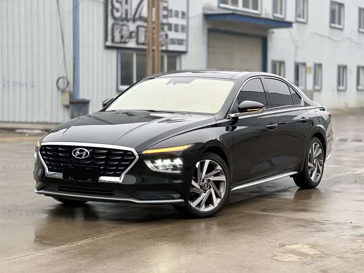 Hyundai Mistra 2021 2021款 1.8L CVT LUX尊贵版