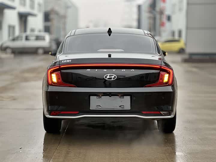Hyundai Mistra 2021 2021款 1.8L CVT LUX尊贵版