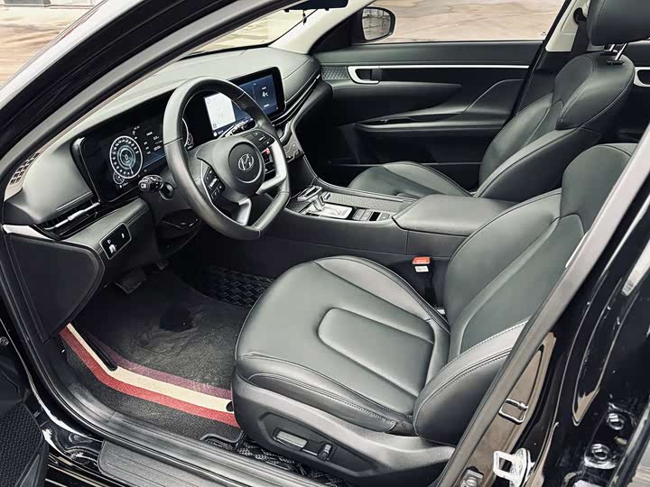 Hyundai Mistra 2021 2021款 1.8L CVT LUX尊贵版