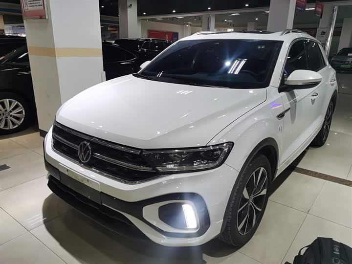 2025 Volkswagen T-Roc