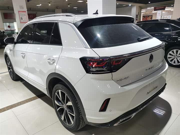 2025 Volkswagen T-Roc