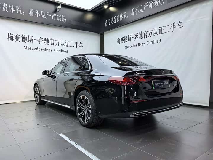 Mercedes-Benz E-Class Hybrid 2024 2024款 E 350 e L 插电式混合动力轿车