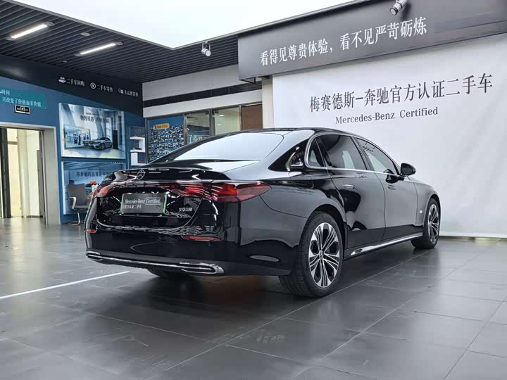 Mercedes-Benz E-Class Hybrid 2024 2024款 E 350 e L 插电式混合动力轿车