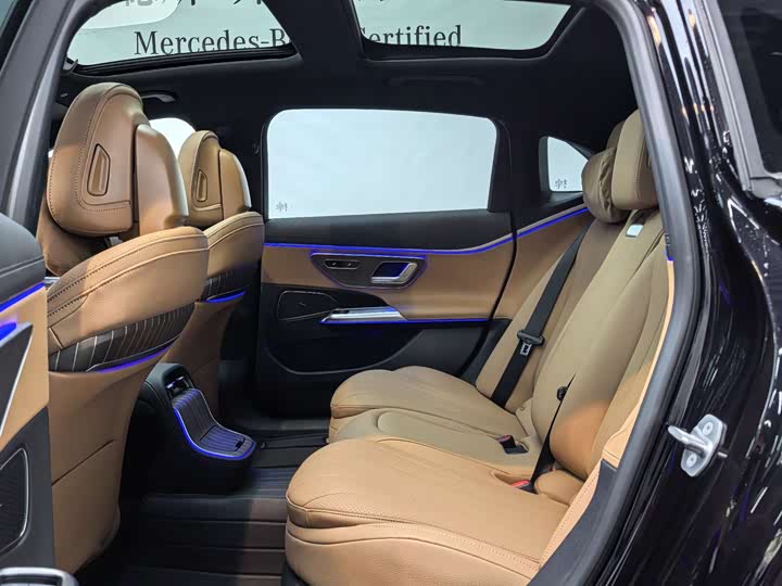 Mercedes-Benz E-Class Hybrid 2024 2024款 E 350 e L 插电式混合动力轿车