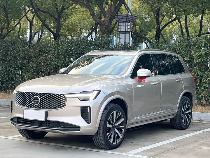 2025 Volvo XC90