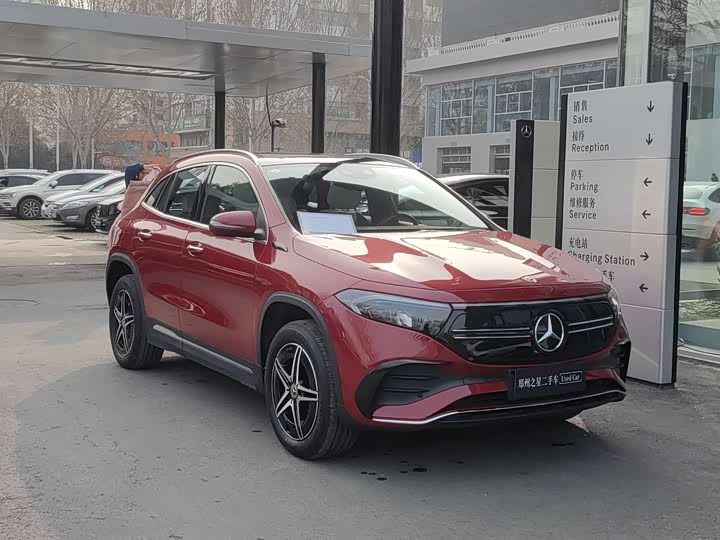 Mercedes-Benz EQA 2022 2022款 EQA 300 4MATIC 首发特别版