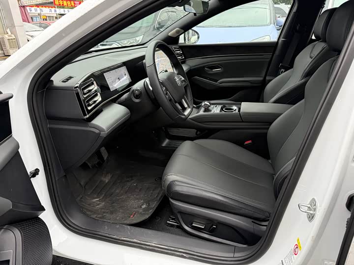 BYD Qin L 2025 2025款 DM-i 智驾版 120KM领先型