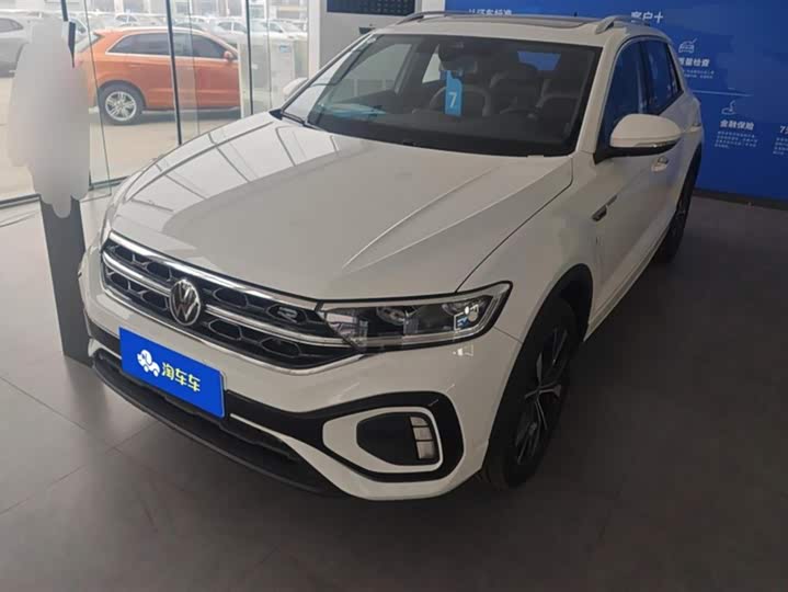 2025 Volkswagen T-Roc