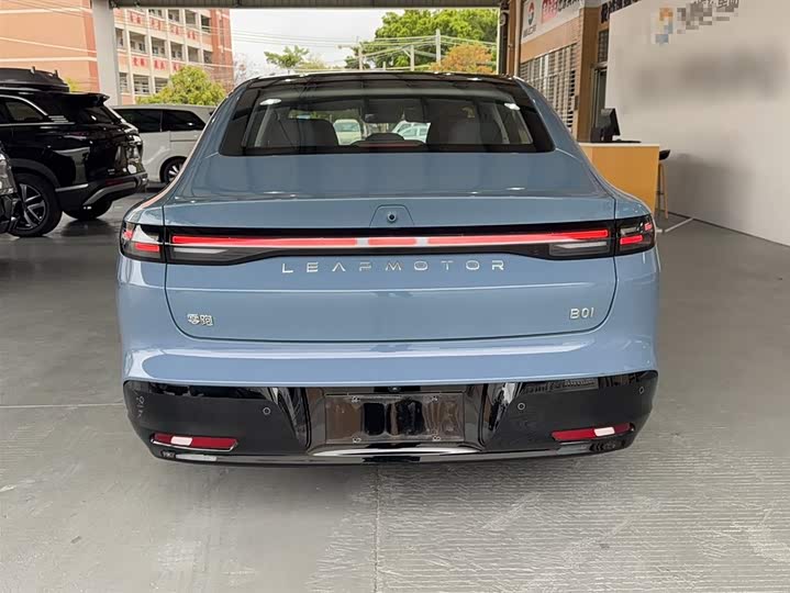 Leapmotor B01 2025 2025款 550激光雷达版