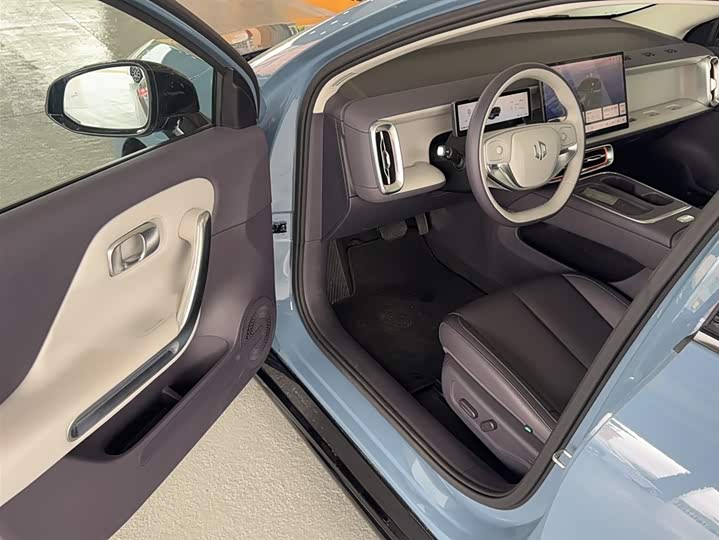 Leapmotor B01 2025 2025款 550激光雷达版