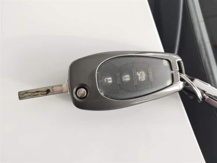 Chevrolet Onix (Cavalier) 2021 2021款 325T 自动欣悦版