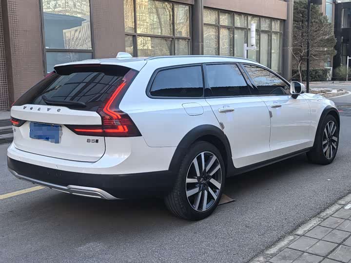 Volvo V90 2023 2023款 Cross Country B5 AWD 智尊版
