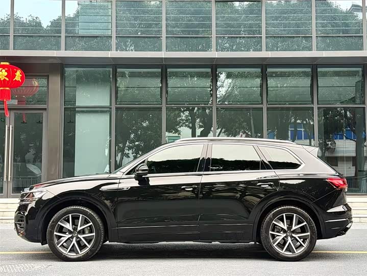 Volkswagen Touareg 2022 2022款 3.0TSI 锐享版 经典运动套装