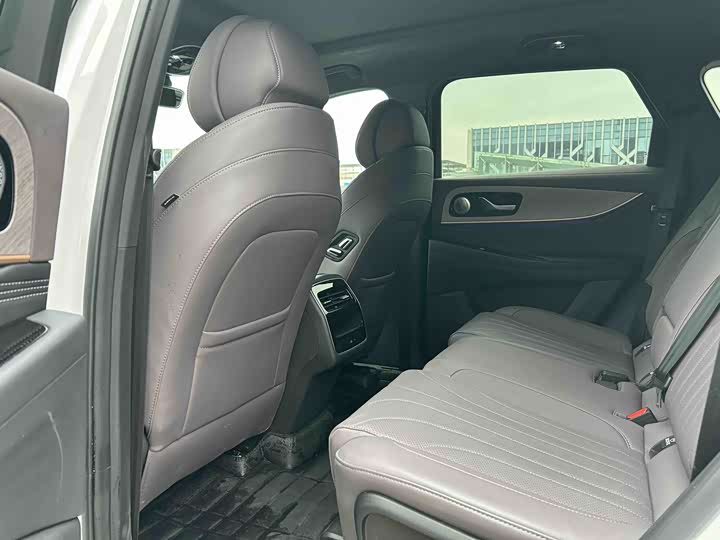 Chery Tiggo 9 2025 2025款 2.0T 自动两驱尊享版 5座