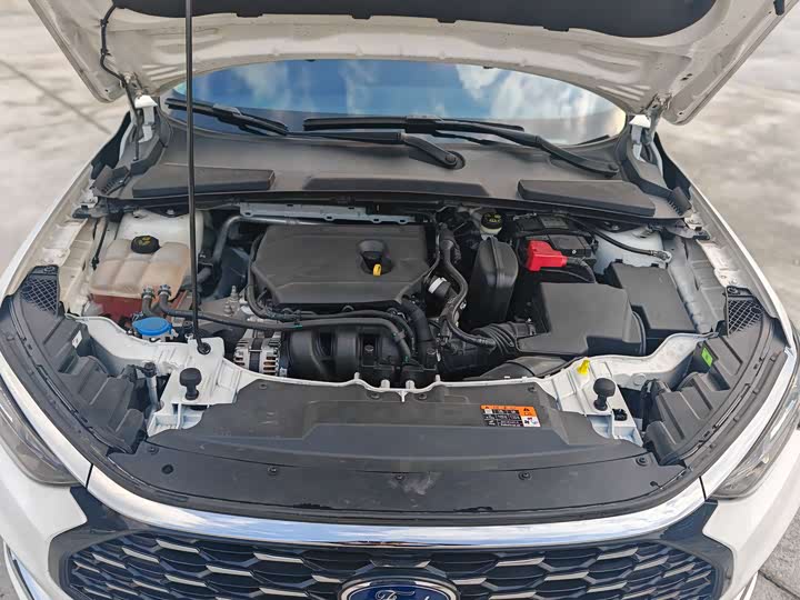 Ford Escort 2021 2021款 1.5L 自动钻石版