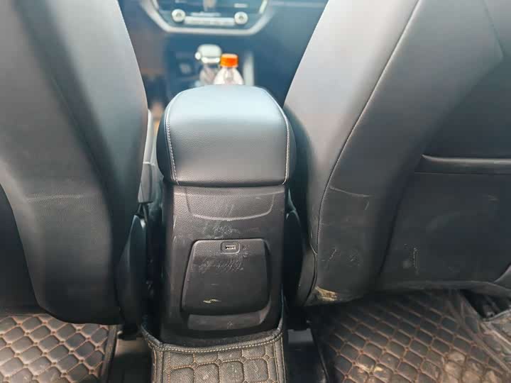 Ford Escort 2021 2021款 1.5L 自动钻石版