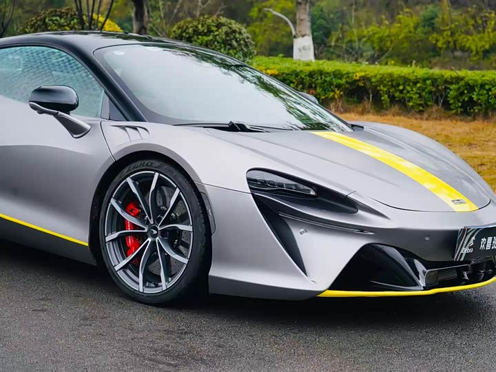McLaren Artura 2023 2023款 3.0T Hybrid 标准型