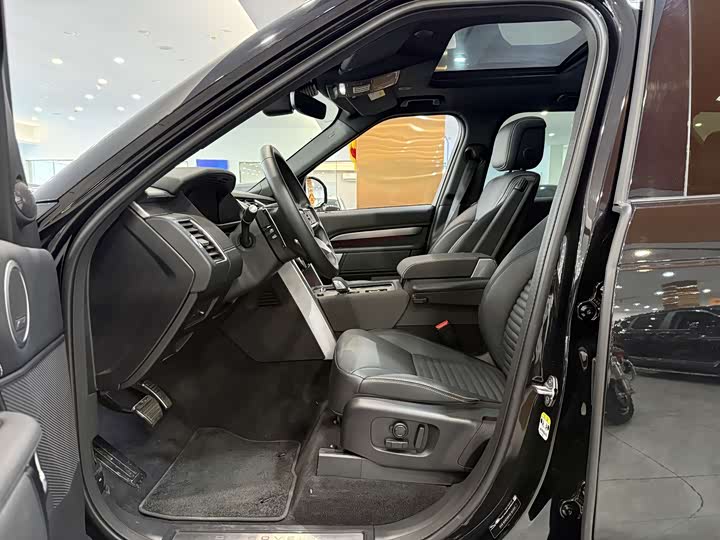 Land Rover Discovery 2025 2025款 360PS Dynamic SE