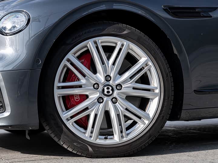 Bentley Flying Spur 2022 2022款 4.0T V8 标准版