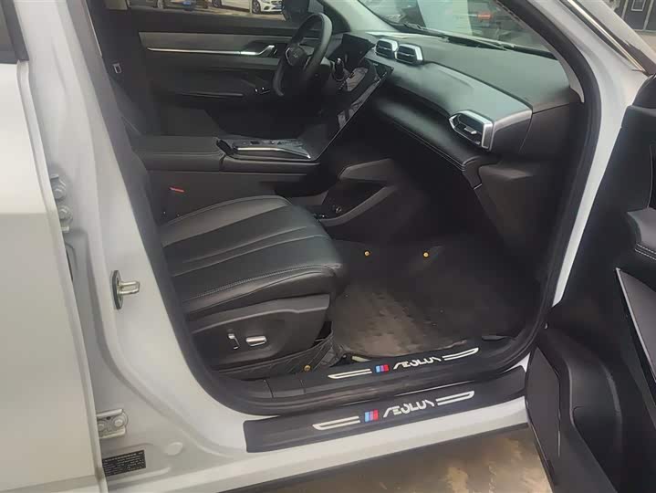 Dongfeng Aeolus Haohan 2023 2023款 DH-i 1.5T 尊贵版