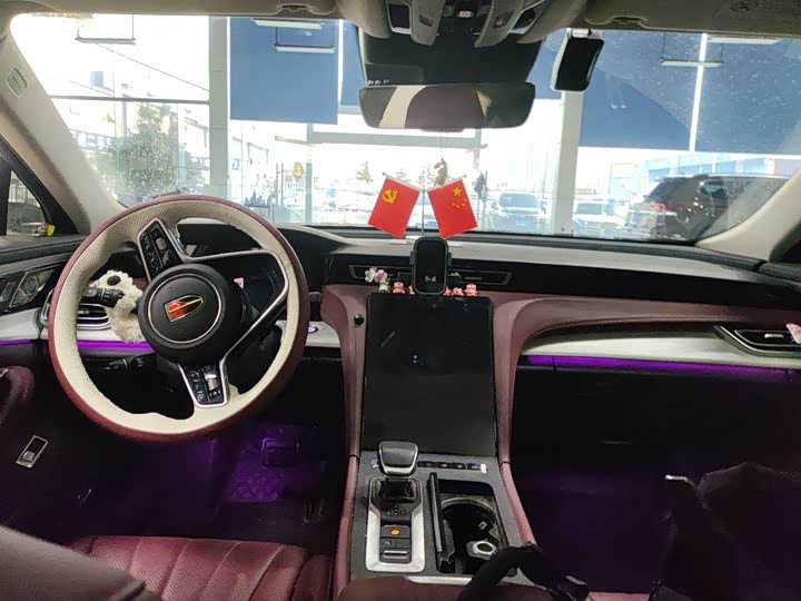 Hongqi H5 2025 2025款 2.0T 自动旗畅版