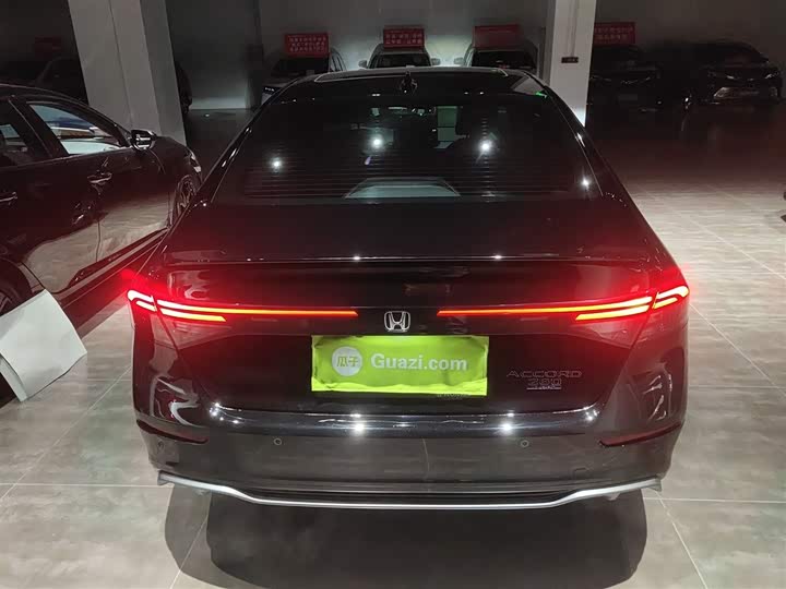 Honda Accord 2025 2025款 260TURBO 尊贵版
