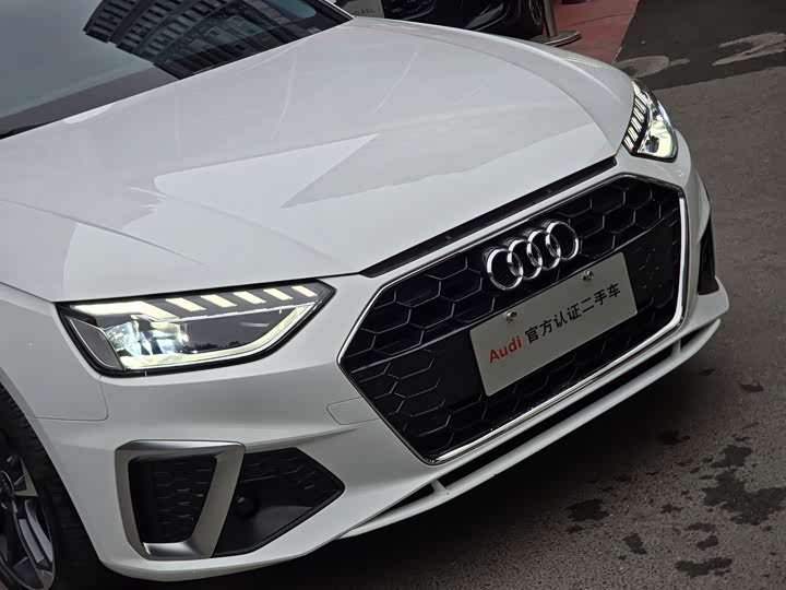 Audi A4L 2024 2024款 40 TFSI 时尚动感型