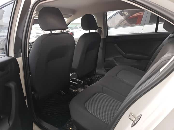 Volkswagen Santana 2021 2021款 1.5L 自动风尚版