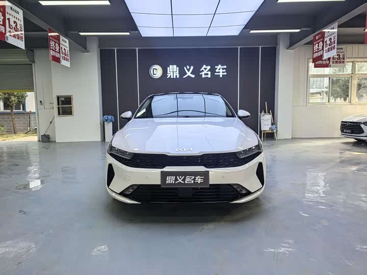 Kia K5 2021 2021款 380T GT-Line 旗舰版