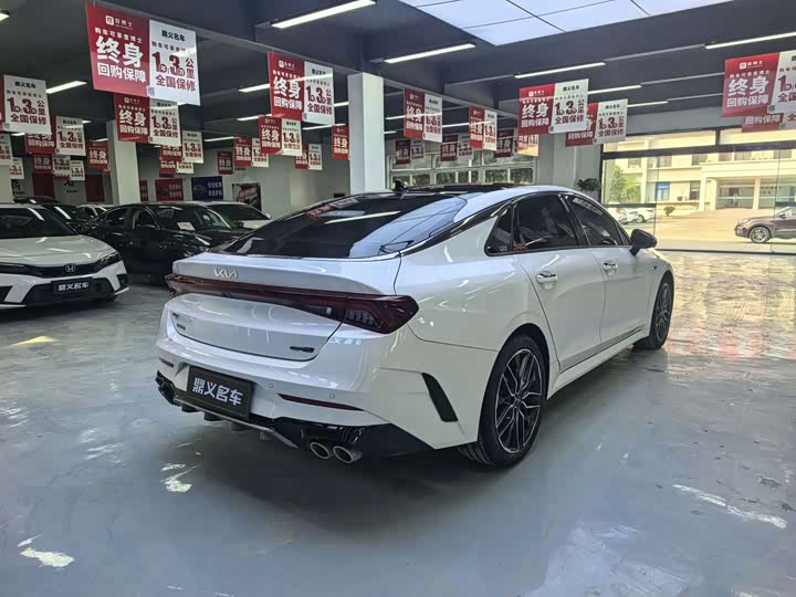 Kia K5 2021 2021款 380T GT-Line 旗舰版