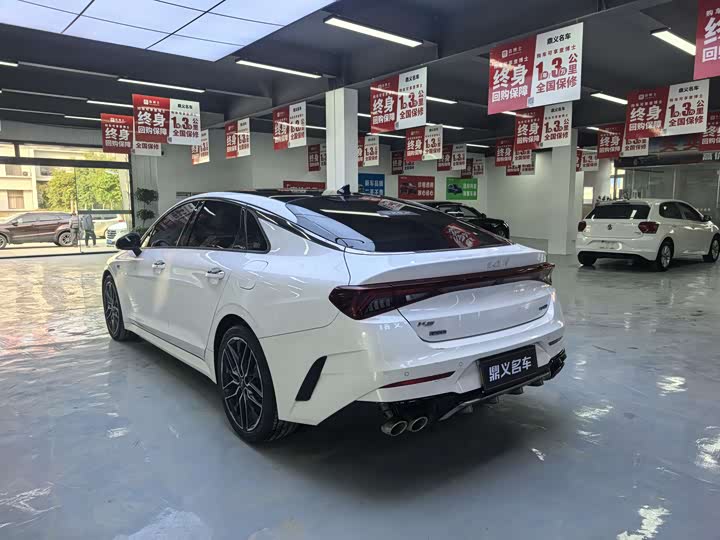 Kia K5 2021 2021款 380T GT-Line 旗舰版