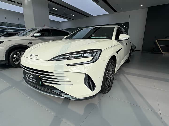 BYD Seal 07 DM-i Hybrid 2025 2025款 智驾版 DM-i 1.5T 125km 旗舰型