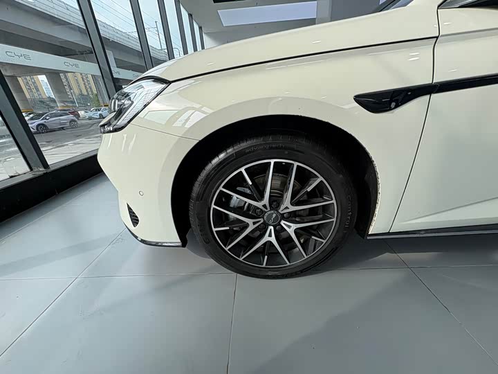 BYD Seal 07 DM-i Hybrid 2025 2025款 智驾版 DM-i 1.5T 125km 旗舰型