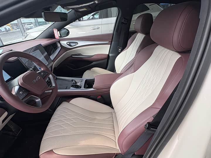 BYD Seal 07 DM-i Hybrid 2025 2025款 智驾版 DM-i 1.5T 125km 旗舰型