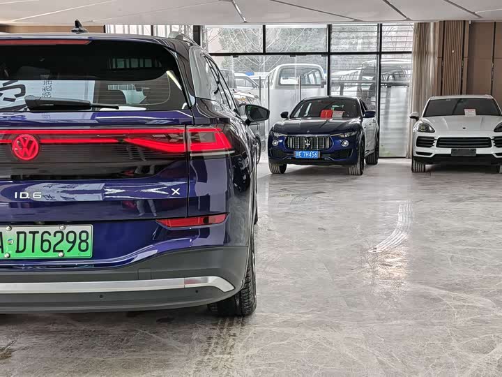 Volkswagen ID.6 X 2021 2021款 Pure+ 纯净长续航版