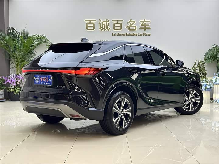 2026 Lexus RX