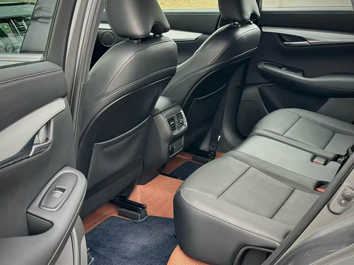 Infiniti QX50 2022 2022款 2.0T 两驱时尚版