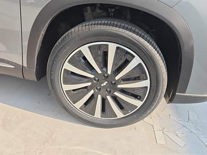 Chery Fulwin T8 2025 2025款 1.5T 130km 豪华版 7座