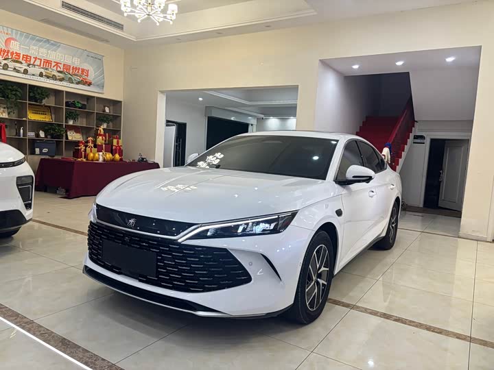 2025 BYD Qin L