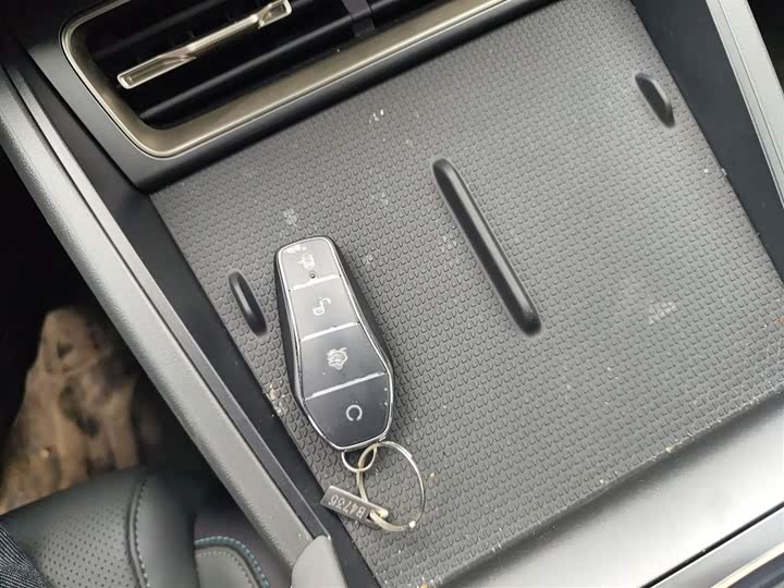 BYD Qin L 2025 2025款 DM-i 智驾版 80KM领先型