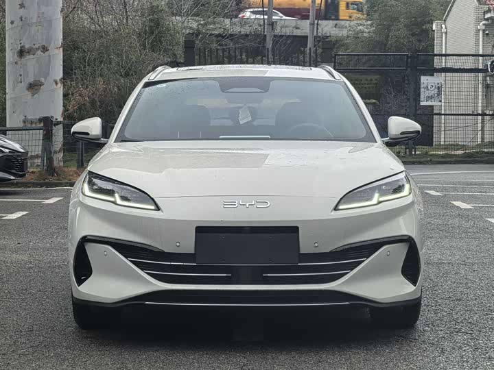 2025 BYD Seal 06 Hybrid/EV