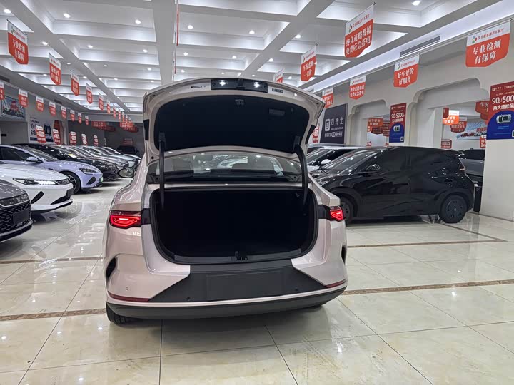 BYD Qin L 2025 2025款 EV 545KM云辇型