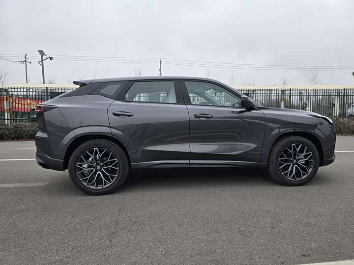 Changan UNI-Z 2025 2025款 500Bar PRO