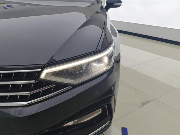 Volkswagen Magotan 2025 2025款 众享款 330TSI DSG豪华型