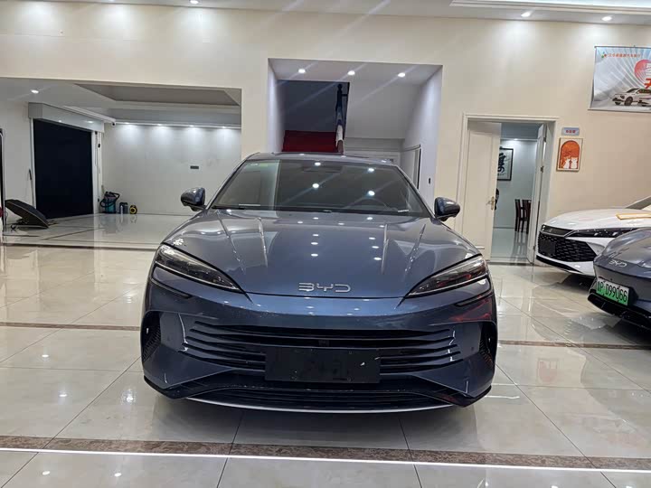 BYD Seal 07 DM-i Hybrid 2025 2025款 智驾版 DM-i 1.5L 125km 尊贵型