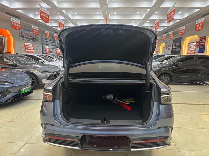 BYD Seal 07 DM-i Hybrid 2025 2025款 智驾版 DM-i 1.5L 125km 尊贵型